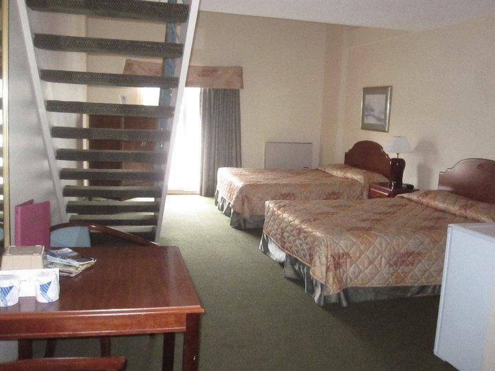 Travelodge By Wyndham Wasaga Beach Buitenkant foto