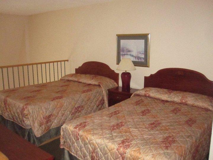 Travelodge By Wyndham Wasaga Beach Buitenkant foto
