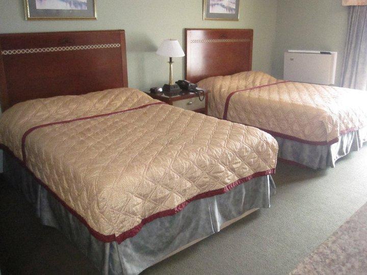 Travelodge By Wyndham Wasaga Beach Buitenkant foto