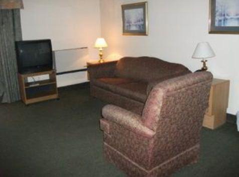 Travelodge By Wyndham Wasaga Beach Buitenkant foto