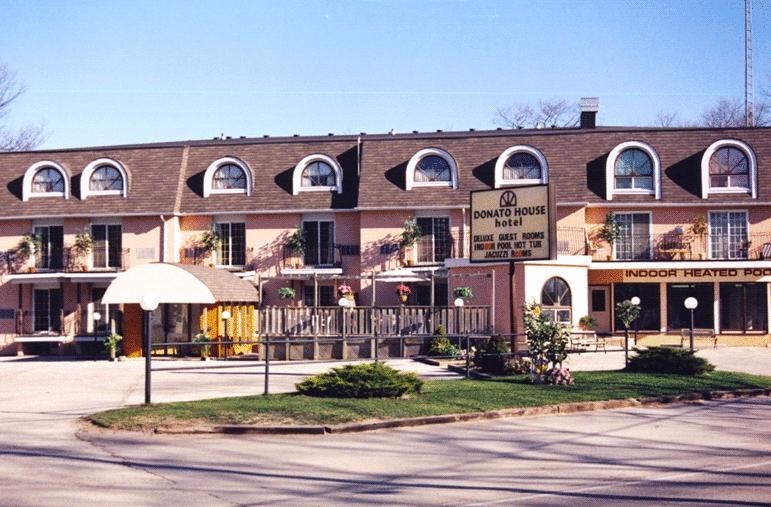 Travelodge By Wyndham Wasaga Beach Buitenkant foto
